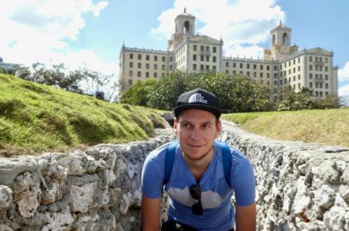 Bunkerführung zur Kubakrise hinterm historisch bedeutenden Hotel Nacional