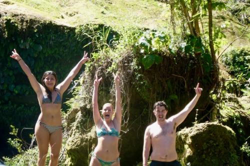 Sprung vom 7m Wasserfall - Check! Fun Times mit JP und Melissa aus England!