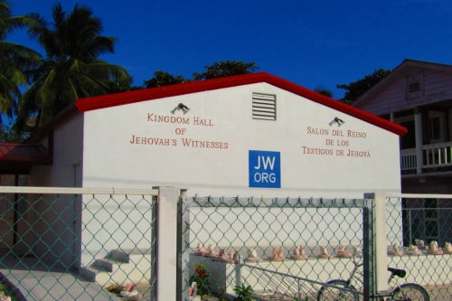 Die Zeugen Jehovas sind echt überall :-o